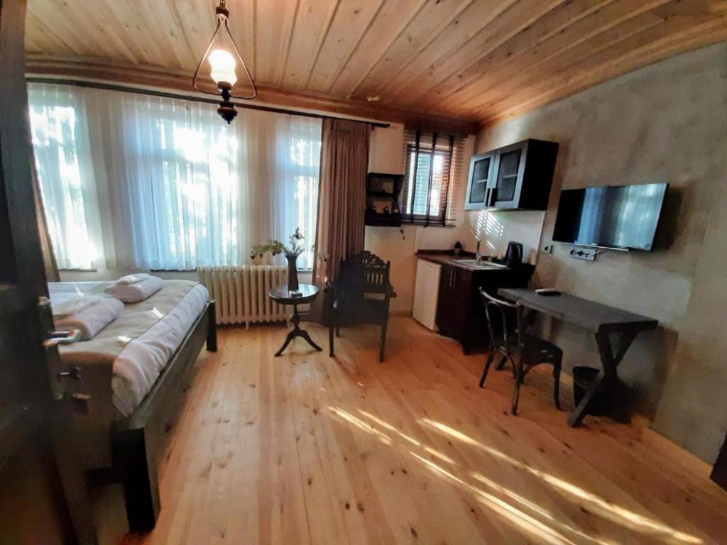 Maria Balat Hotel Стамбул Экстерьер фото